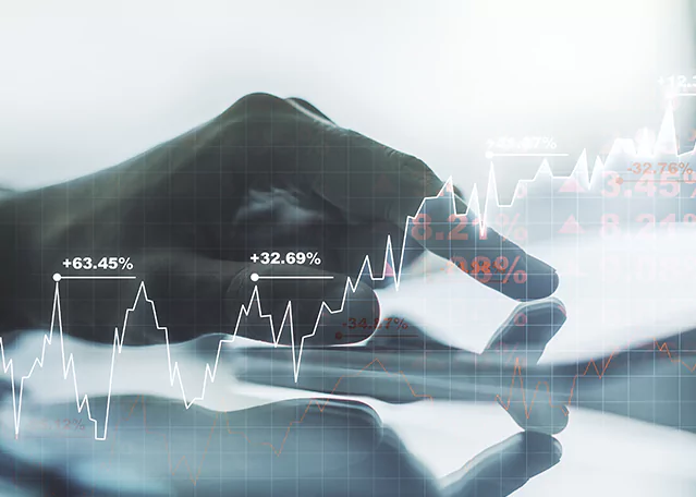 Canadian Market Notably Lower At Noon